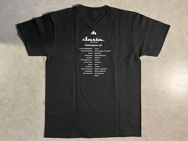 フェのスタッフ用オリジナルTシャツ 背面ロゴ入り